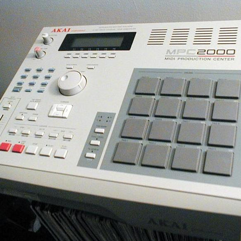 Akai MPC2000